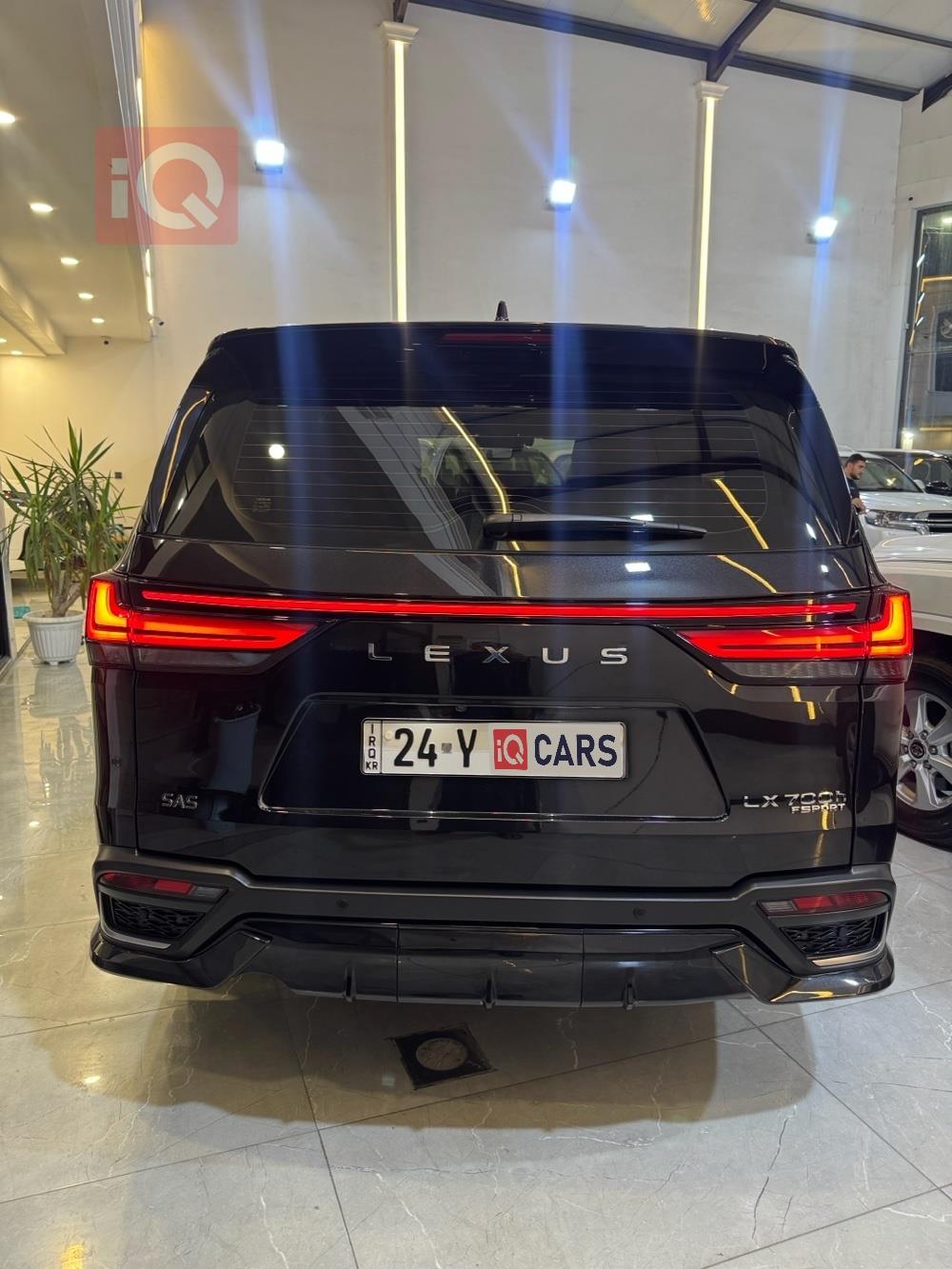 https://cdn.iqcars.io386b0eef-92d0-4a38-96fa-fab0bbf99582_4.jpg